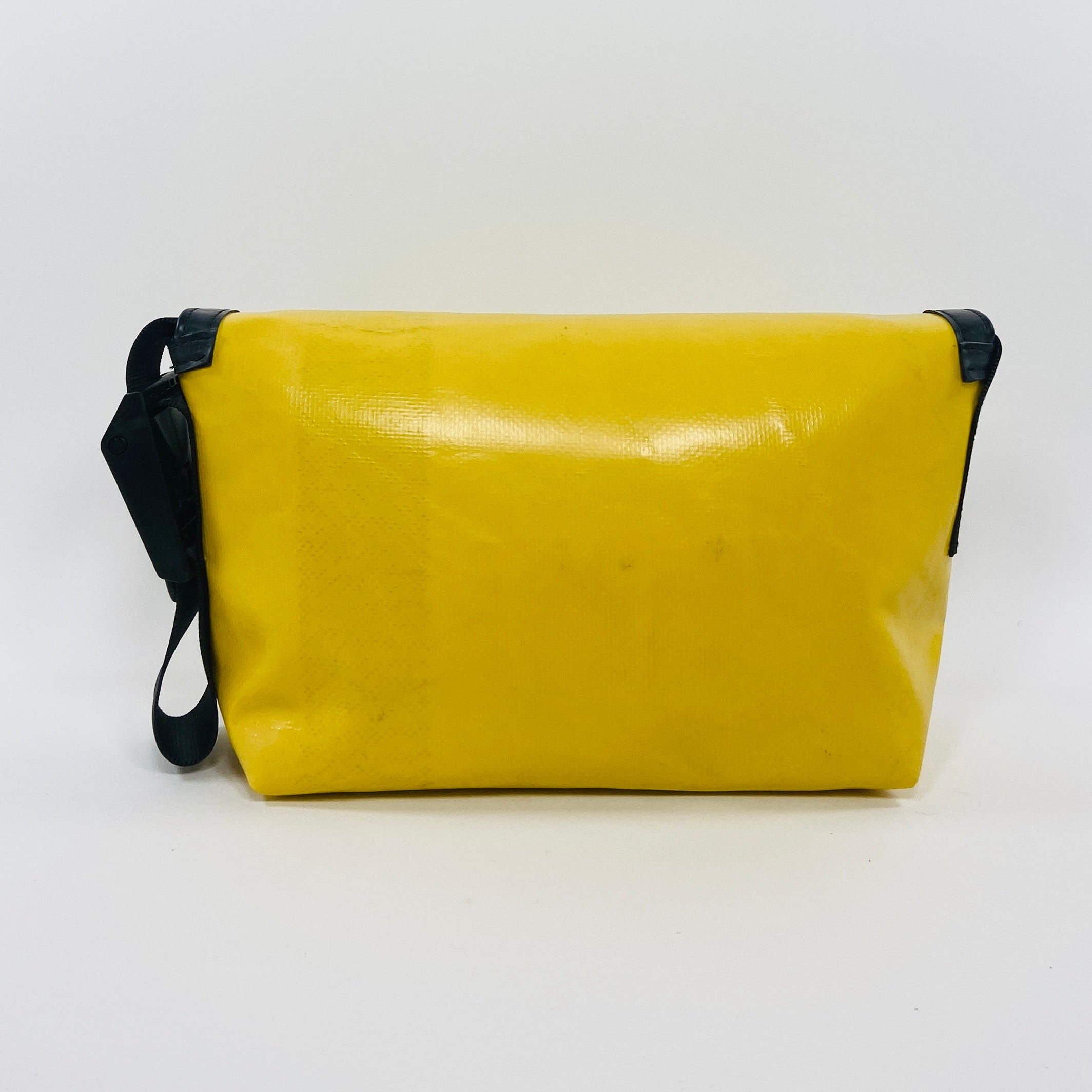 FREITAG F41 - Hawaii Five-0 - Yellow – UNITOM