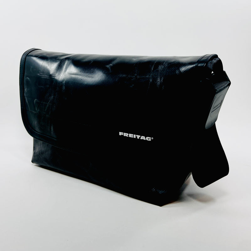 FREITAG F42 - Surfside 6 - Black