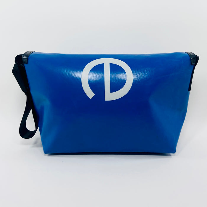 FREITAG F42 - Surfside 6 - Blue with White