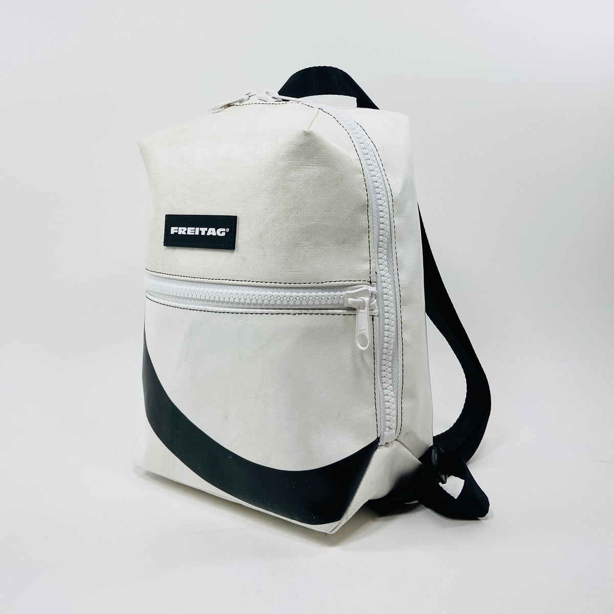 FREITAG F44 - Walter - White with Black and White Zips