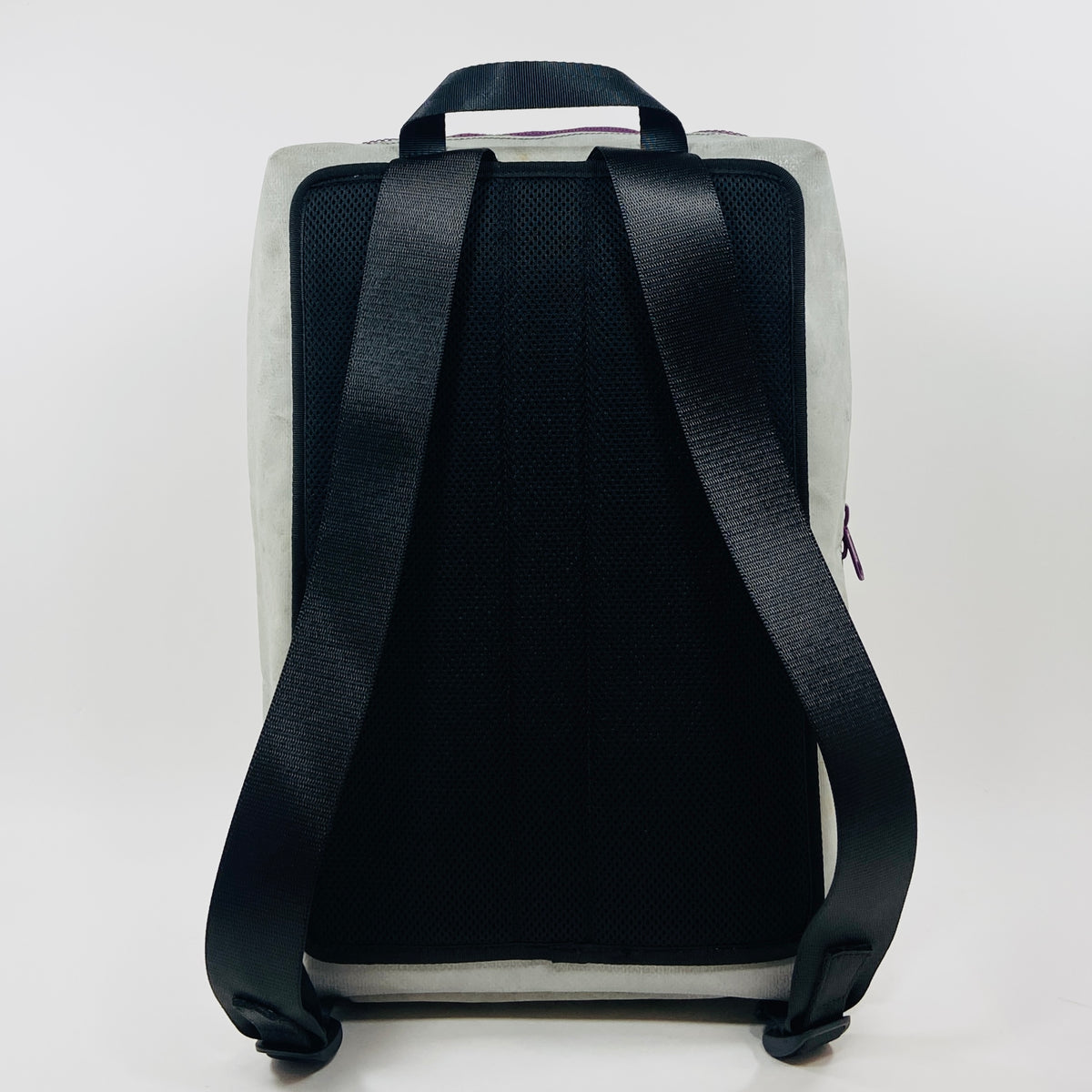 FREITAG F49 - Fringe - Grey with Purple Zips