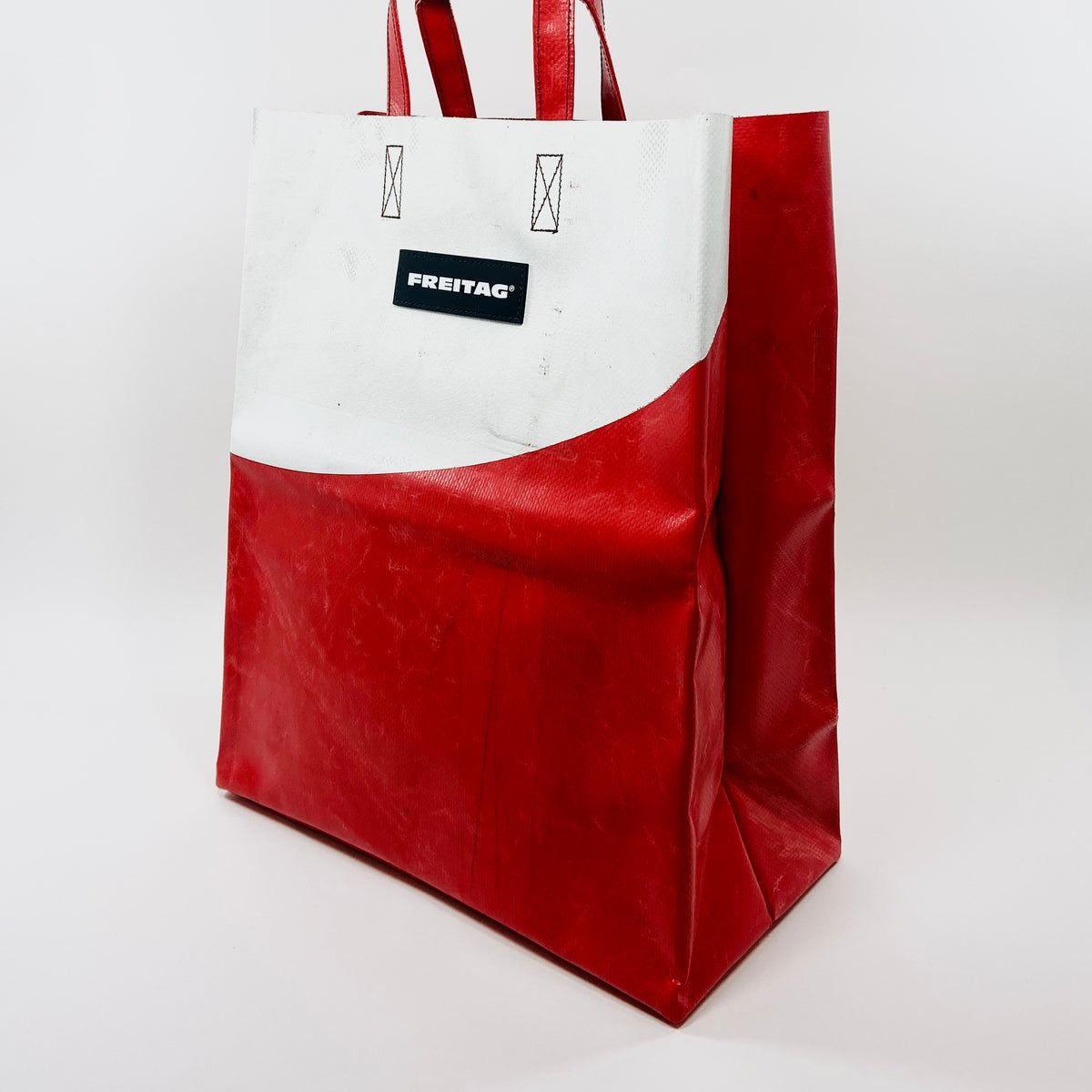 FREITAG F52 - Miami Vice - Red and White