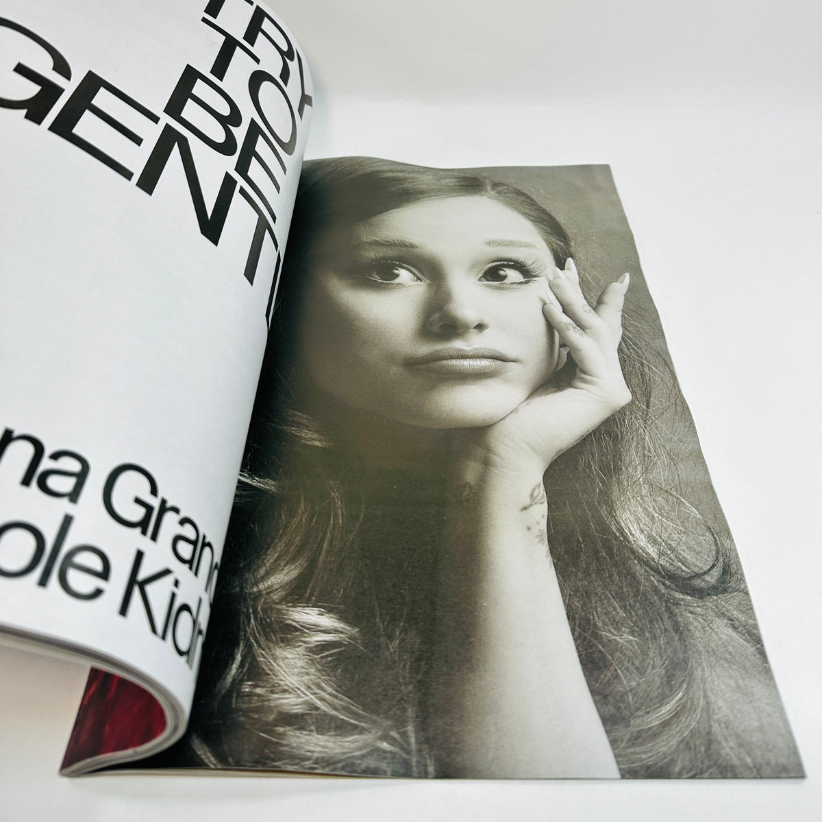 Interview #564 - Ariana Grande