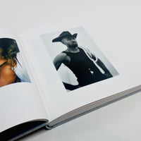 Liz Johnson Artur - PDA