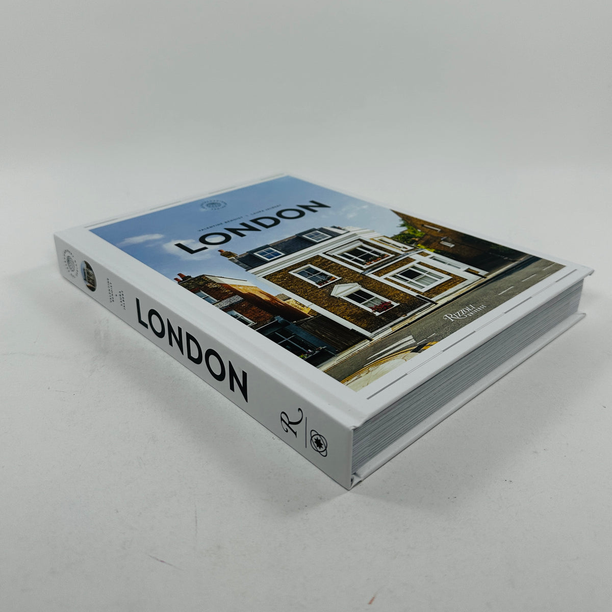 London - The Extraordinary Guide - An Insider Tour of Art, Food, and Culture