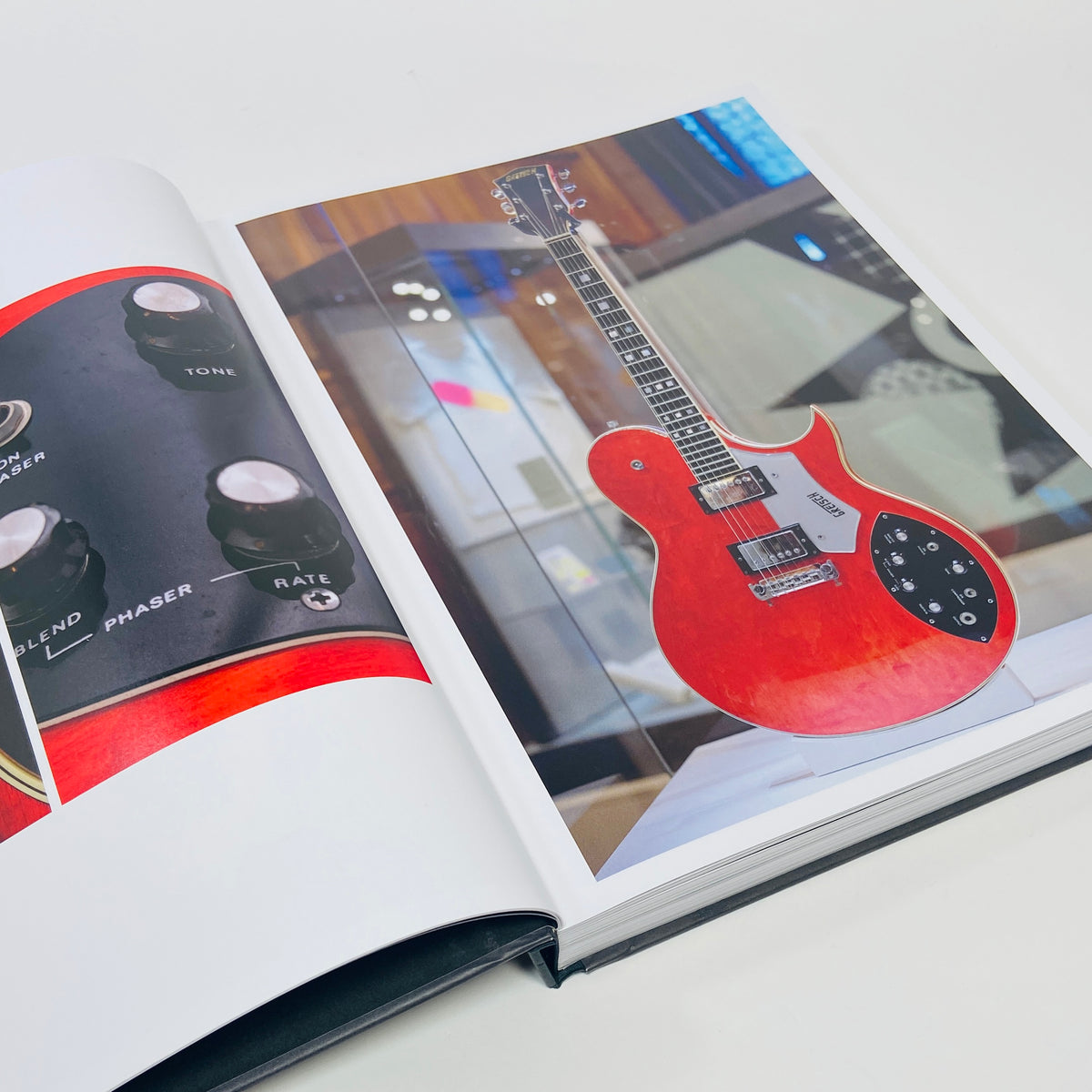 Marr's Guitars - Johnny Marr