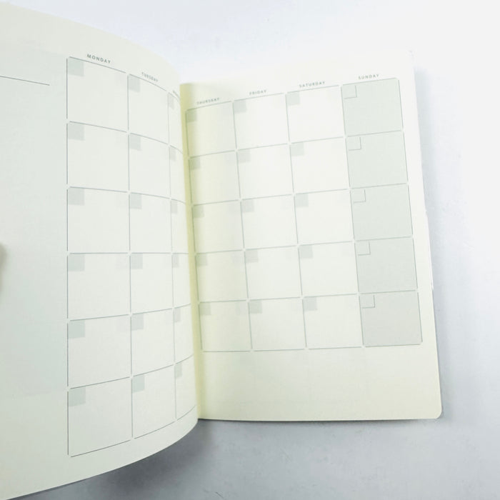 Midori Yuru Log Notebook B6 - Undated Monthly Diary