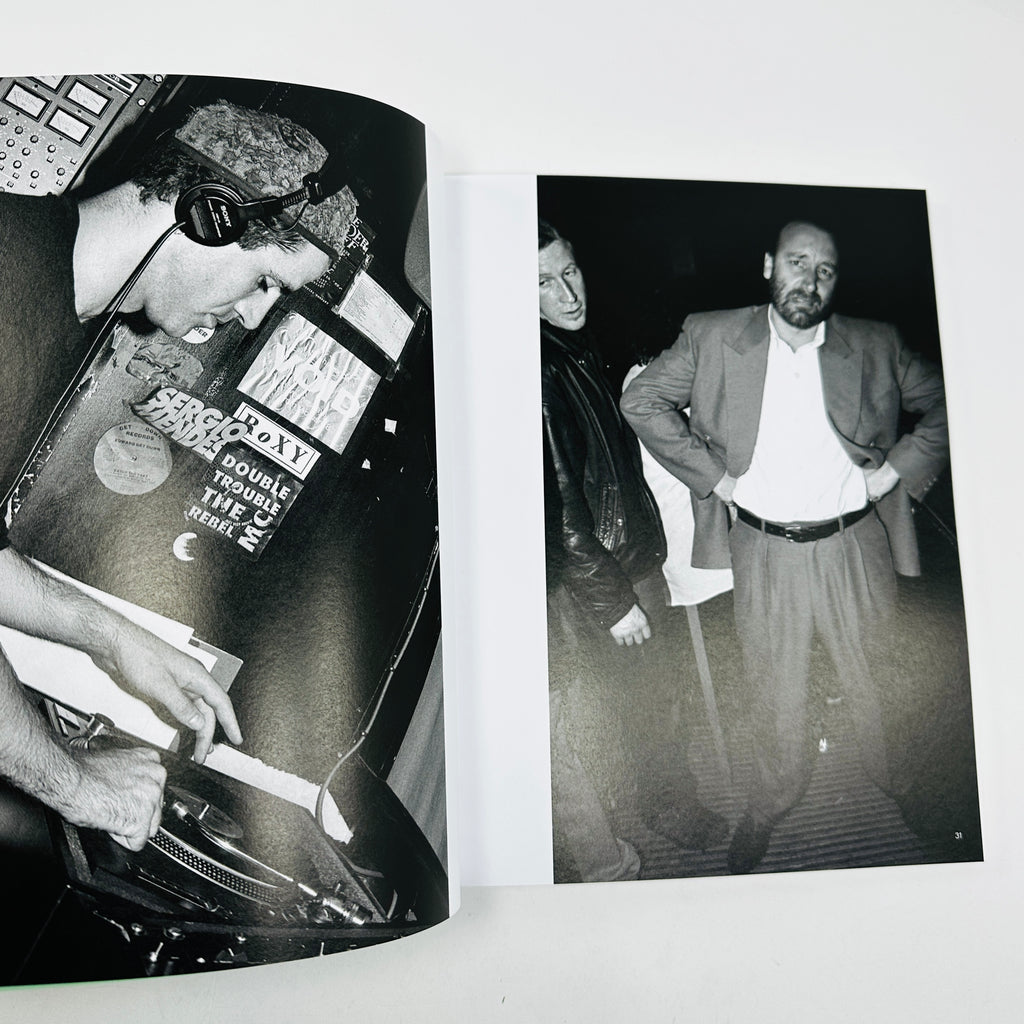 Rave One - A Photographic History of the Hacienda (Re-Edition) – UNITOM