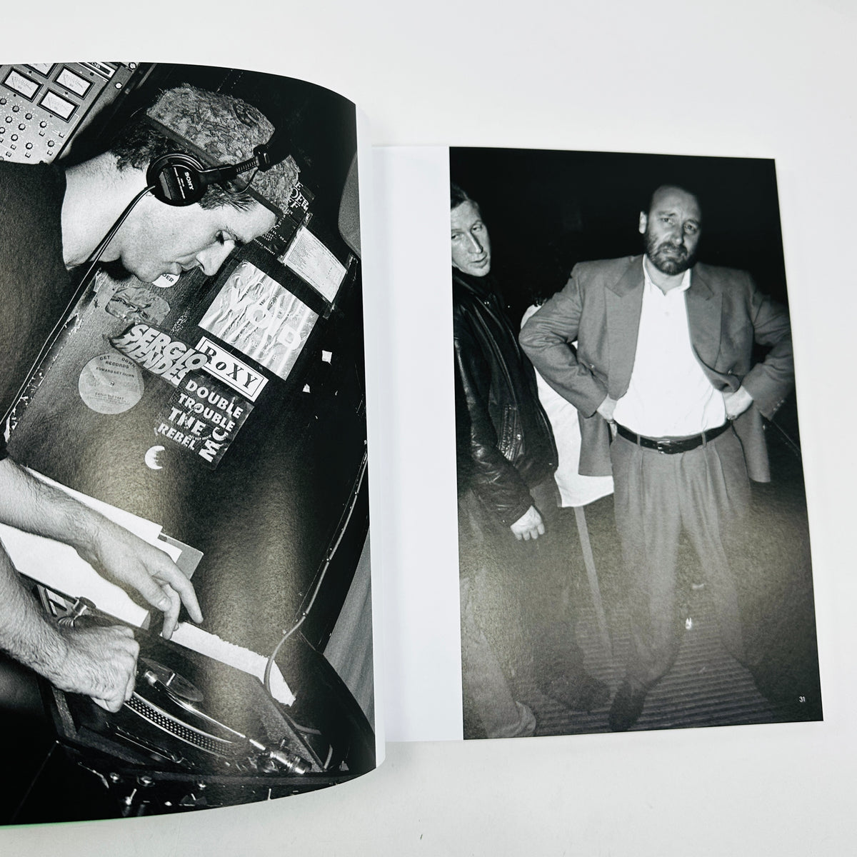 Rave One - A Photographic History of the Hacienda (Re-Edition)