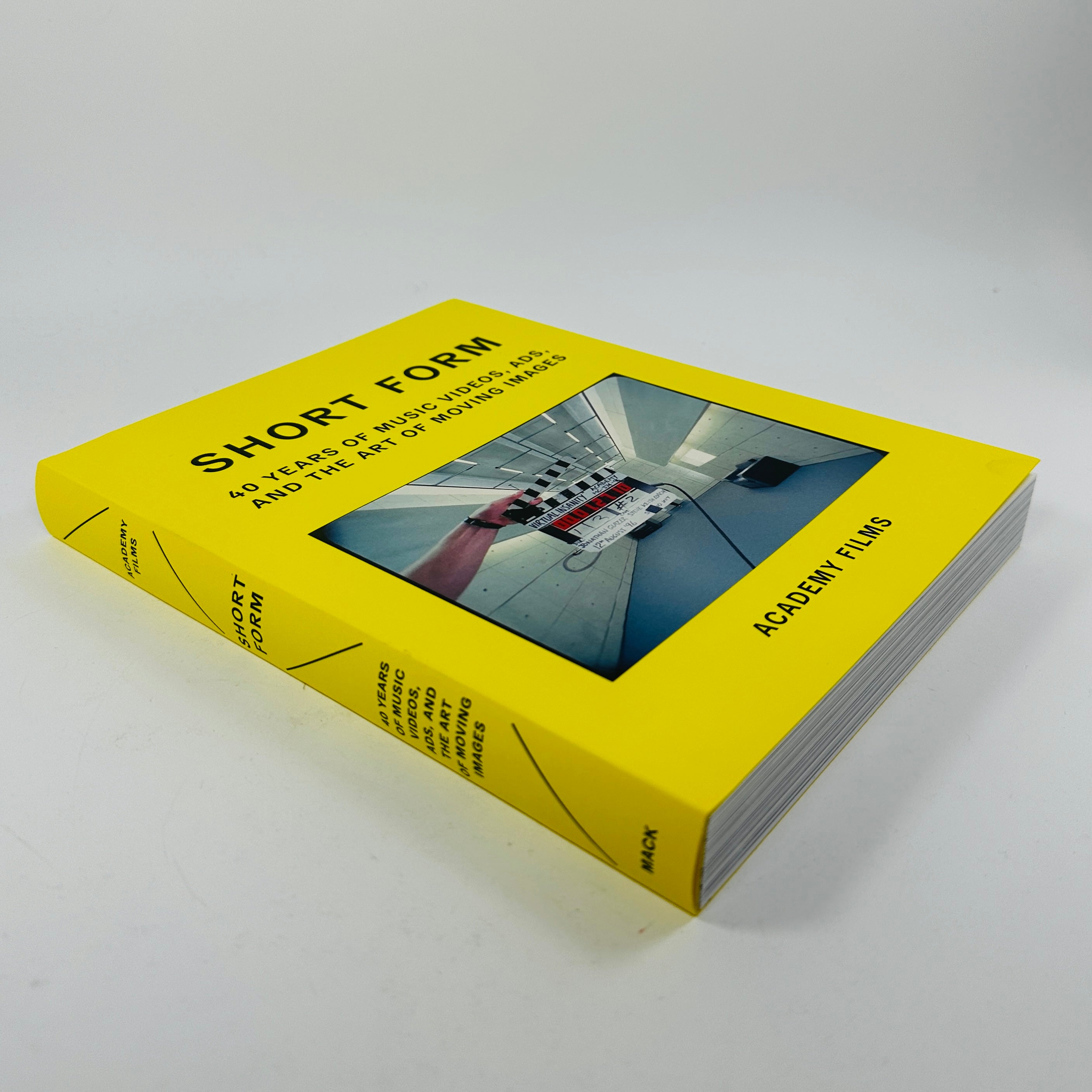 【未開封】SHORT FORM:40 YEARS OF MUSIC VIDEOS Short Form - 40 Years of Music Videos, Ads, and the Art of Moving