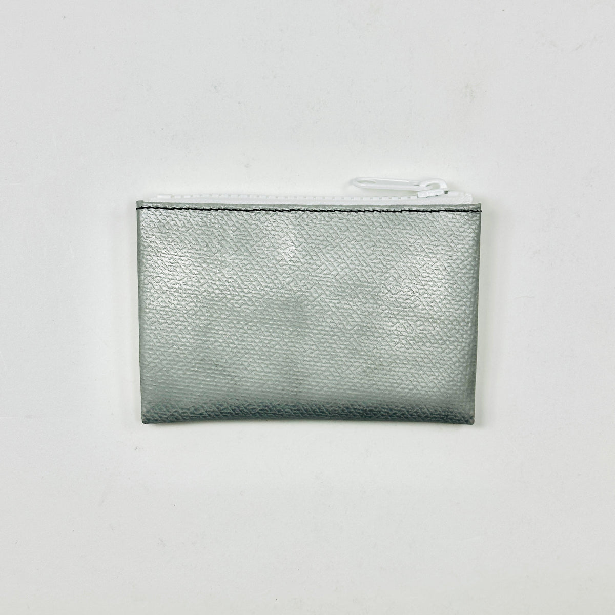 FREITAG F05 - Blair - Silver with White Zip