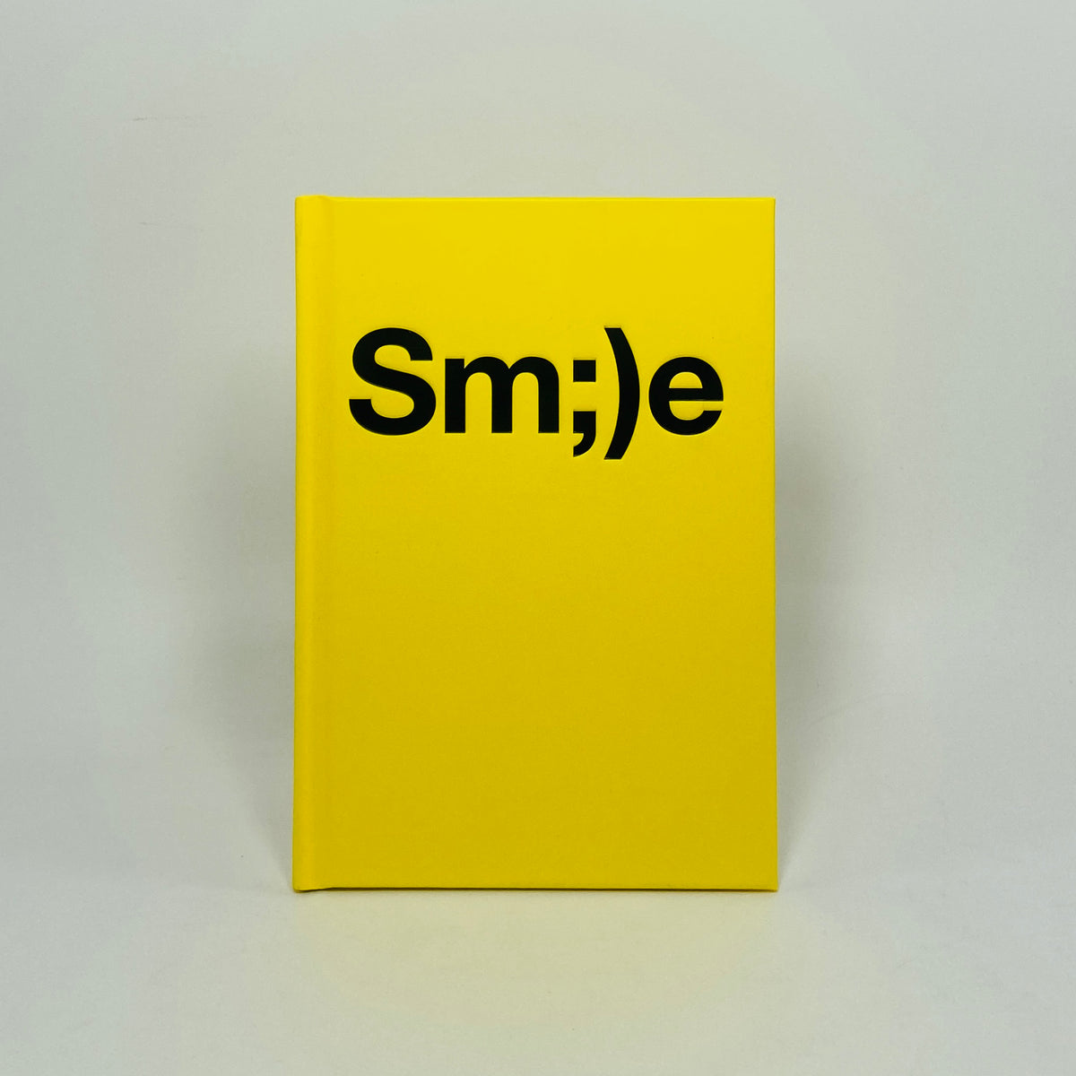 Smile Book - The Sm;)e Book