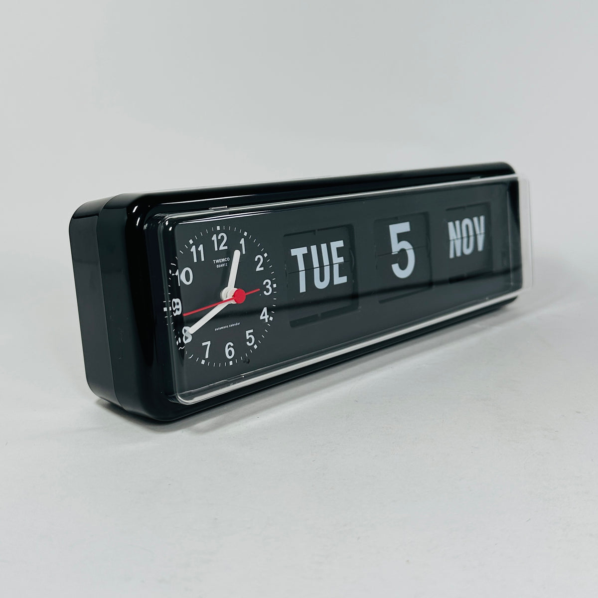 TWEMCO Clock Face & Flip Calendar BQ-38 Black