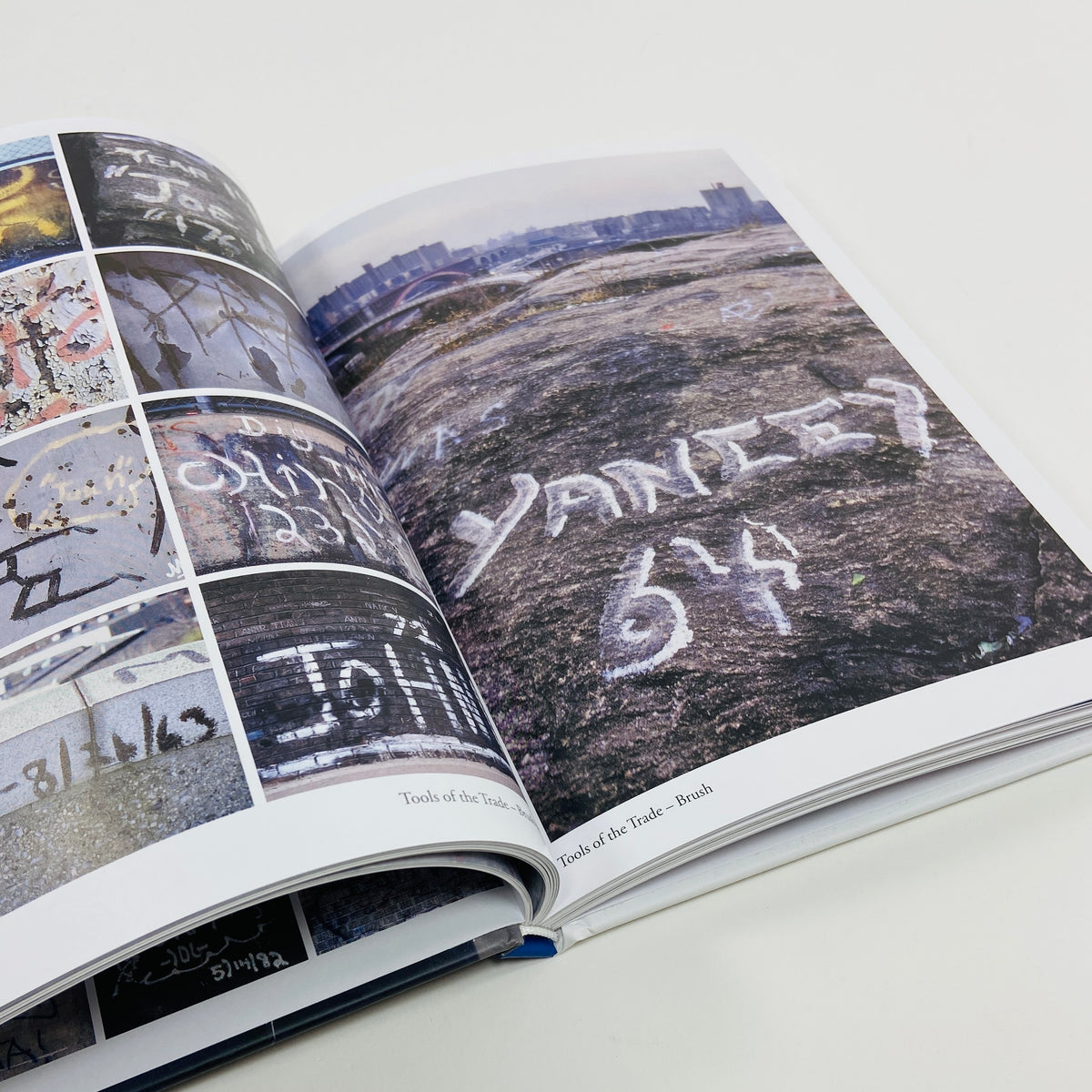 Tag Town (The Evolution of New York Graffiti Writing 1963–1982) - Martha Cooper