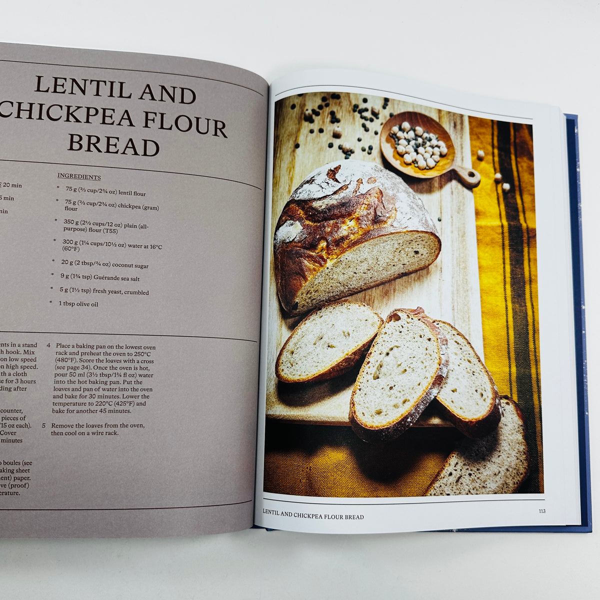 The Bread Book - 60 Artisanal Recipes for the Home Baker