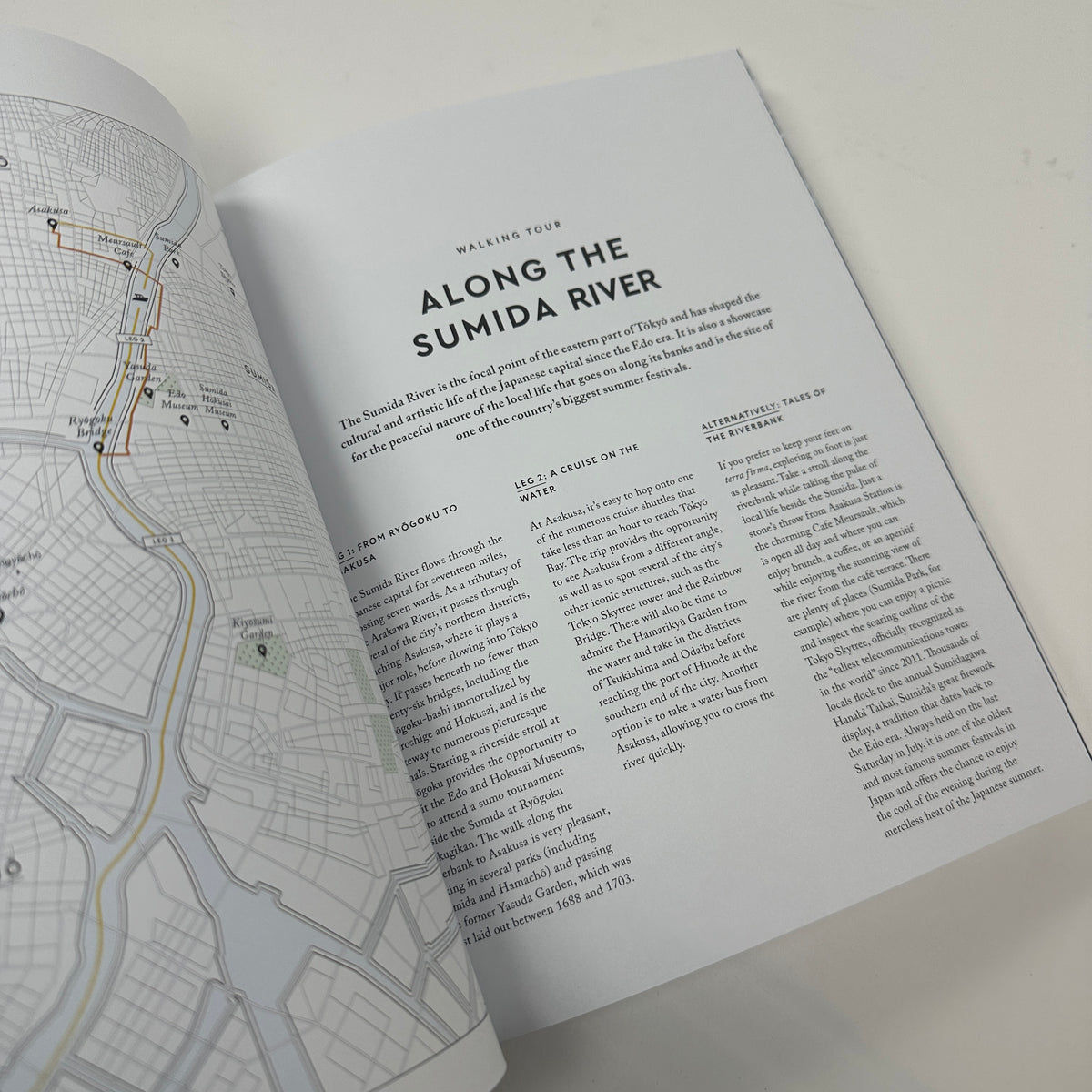 Tokyo - The Extraordinary Guide, an Insider Tour of Art, Food, and Culture
