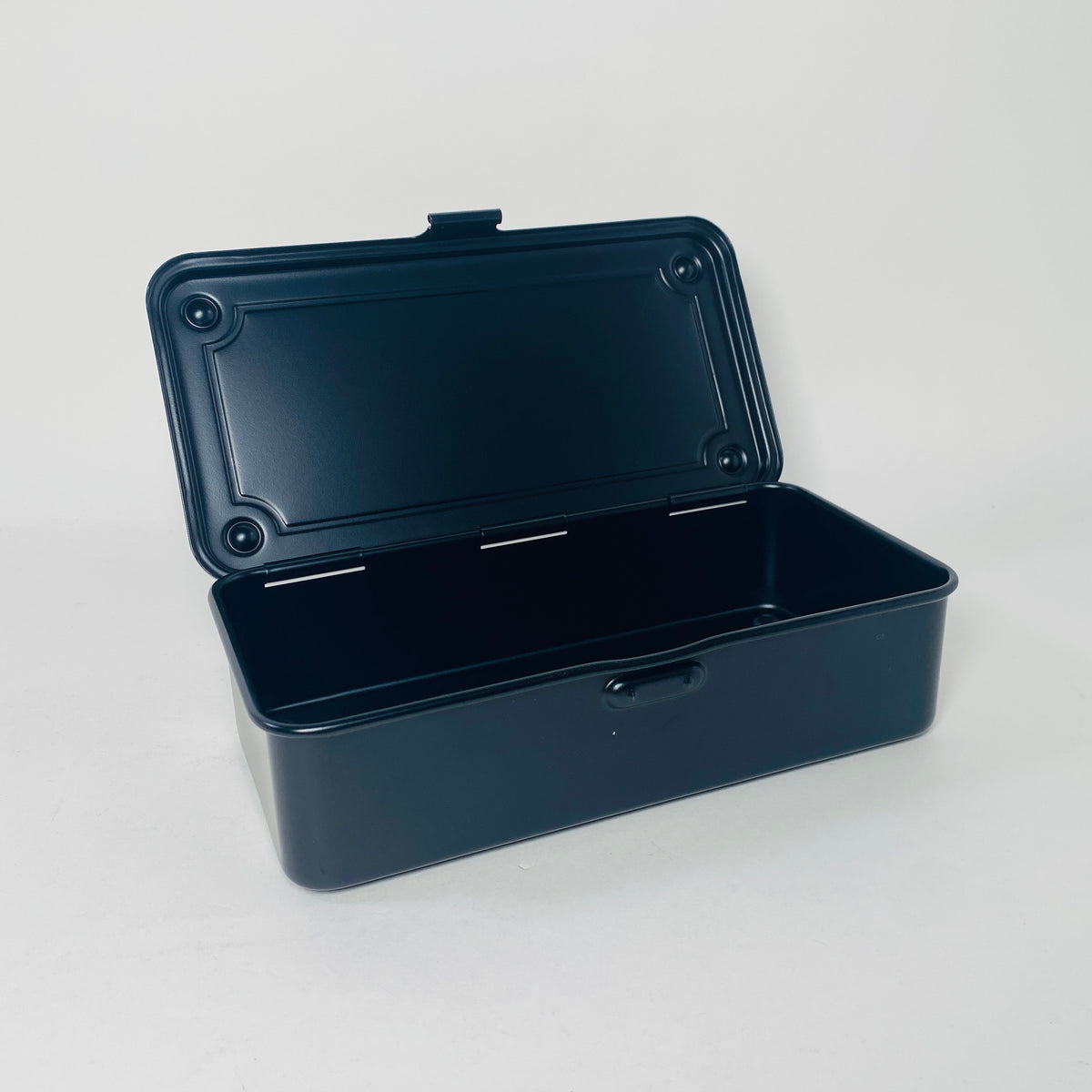 Toyo Steel Trunk Shape Toolbox - Black
