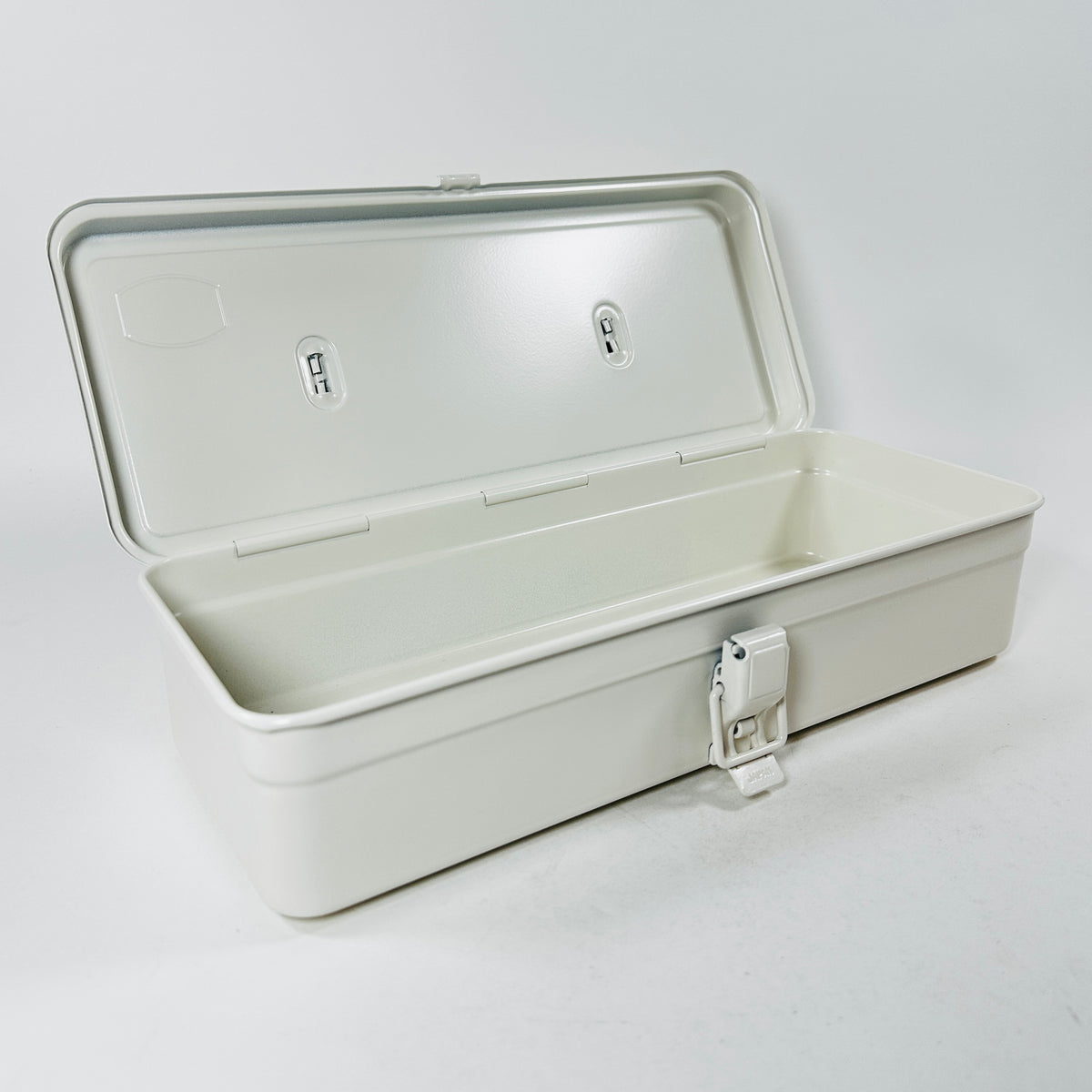 Toyo Steel Trunk Shape Toolbox T320 - White