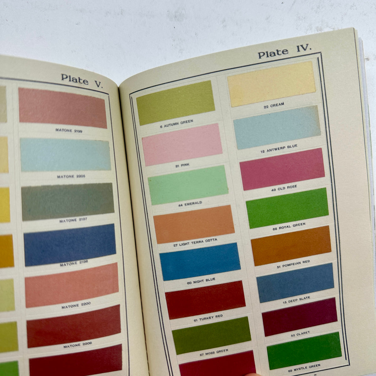 Vintage Colour Palettes - A Little Sticker Book
