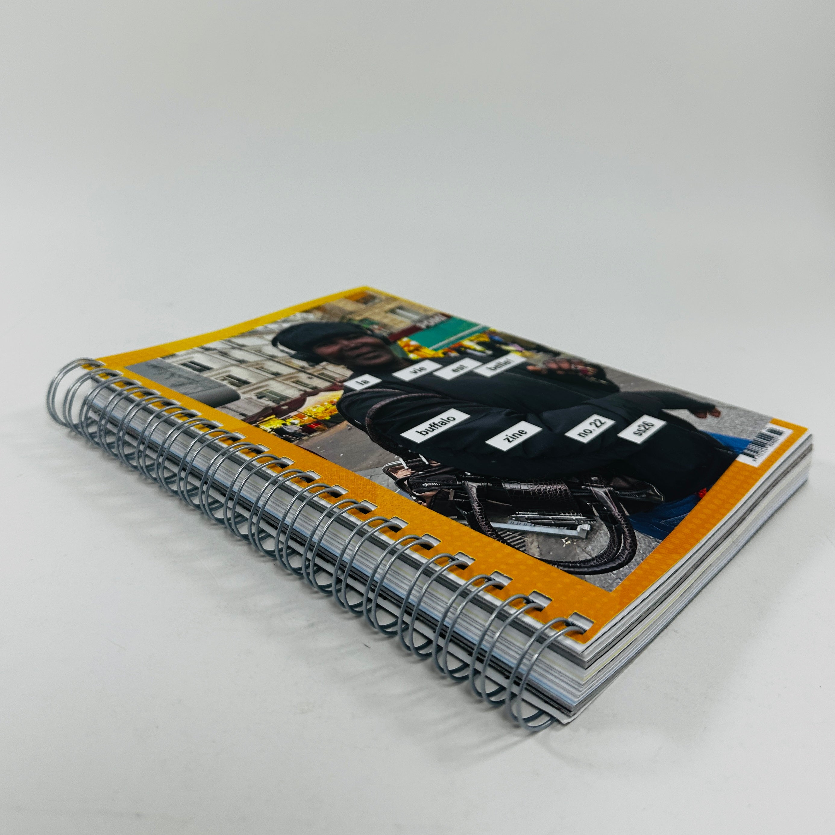 Buffalo Zine #22 – UNITOM