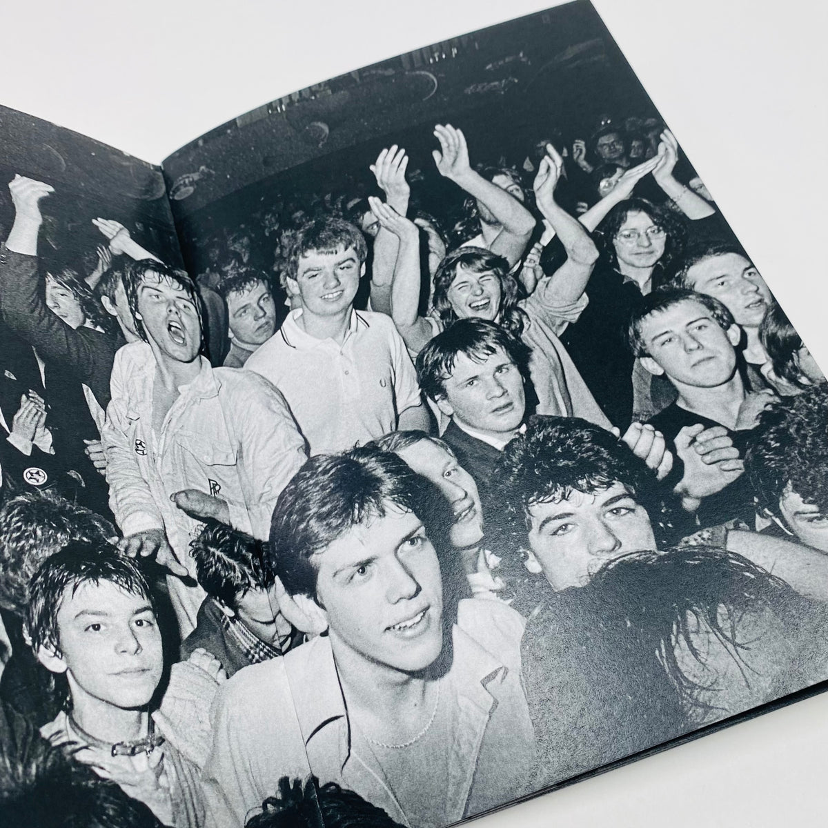 Crowds 1977-1981 - Syd Shelton